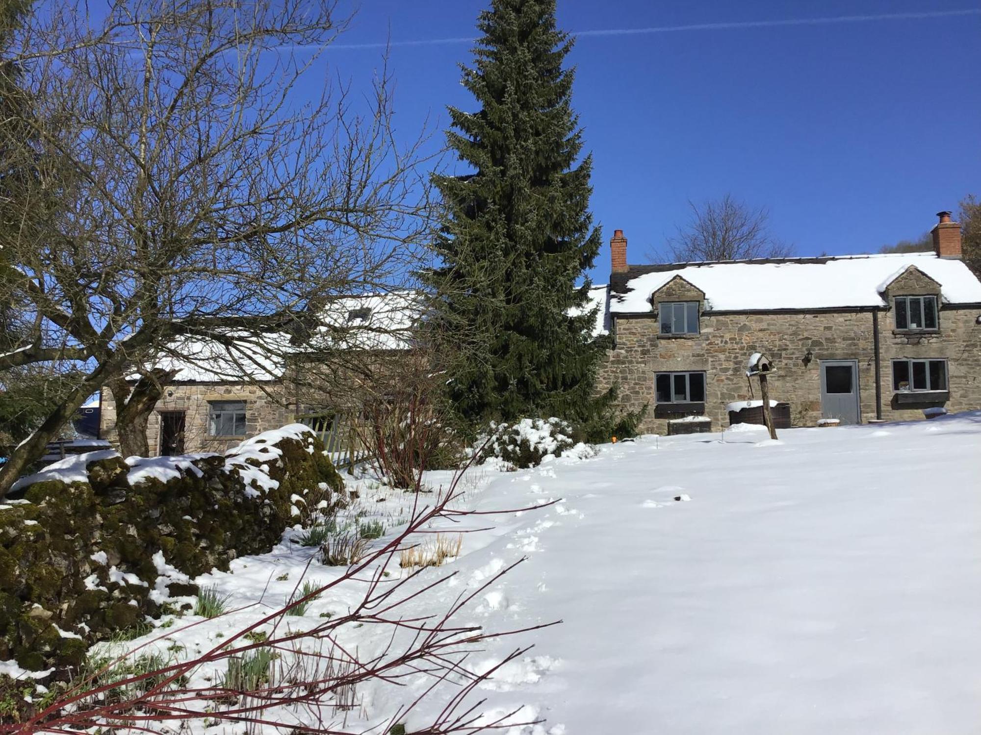Lee House Farm Holiday Cottage With Possible Use Of Hot Tub Ninety Pounds A Session Waterfall Exterior foto